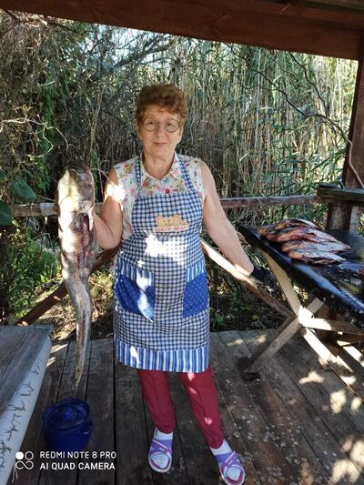  ,   Antonina, 64 ,  