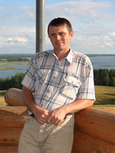  ,   Alex, 47 ,  