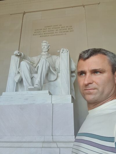  ,   Maksim, 42 ,   ,   