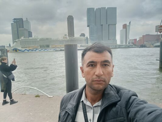  ,   Aliko, 38 ,   ,   