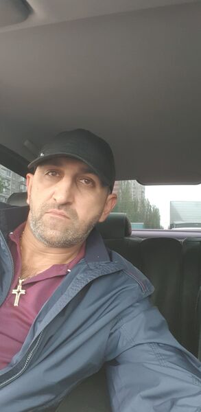  ,   Artur, 40 ,   ,   