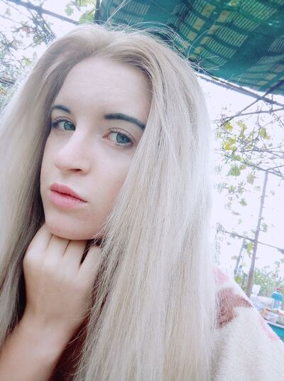 Знакомства Одесса, фото девушки Ирина, 23 года, познакомится для флирта, любви и романтики
