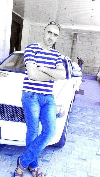  ,   Elmir, 39 ,   