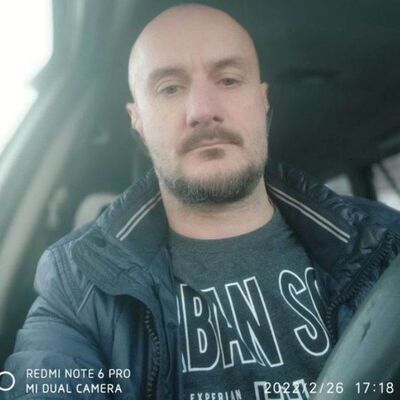  ,   Alex, 49 ,   ,   