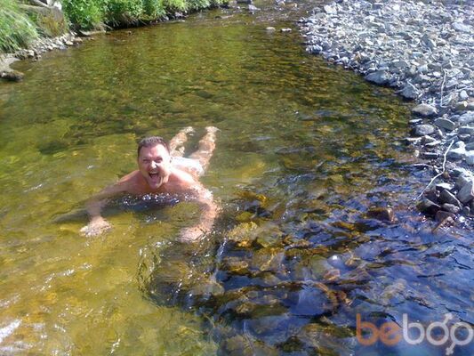  ,   Artur, 59 ,  