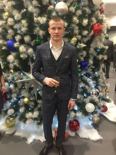 ,   Alexander, 32 ,   ,   