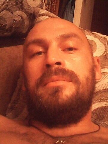  ,   Vik tor, 41 ,   ,   , c 