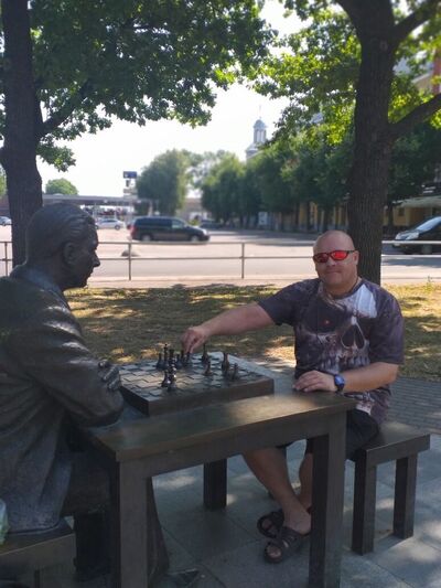  ,   Andrei, 49 ,   ,   , c 