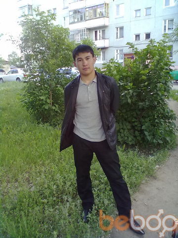  ,   Artur, 36 ,   