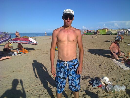  ,   Azik, 38 ,   