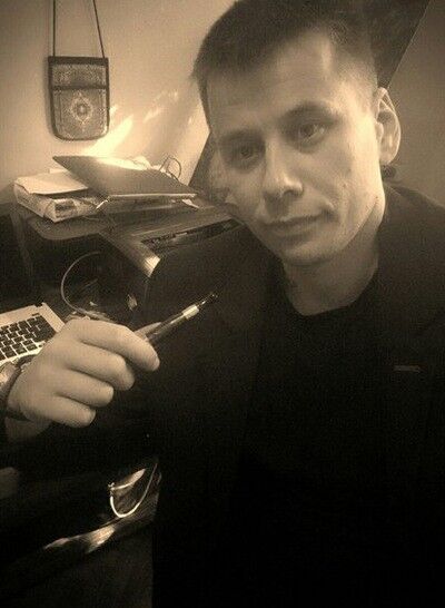  ,   Gabriel, 39 ,   ,   , c , 