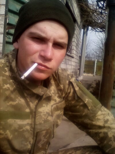  ,   Viktor, 32 ,   ,   , c 