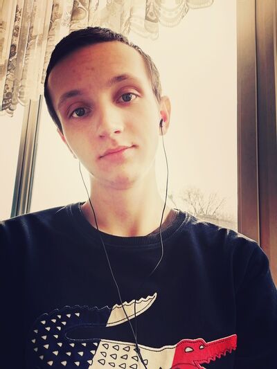 ,   Maksim, 25 ,   ,   , c 
