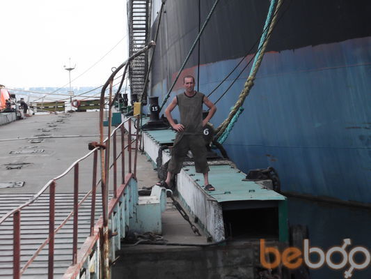  ,   Vova, 47 ,  