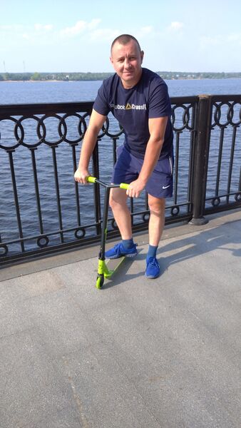 ,   Zhenek, 40 ,   ,   