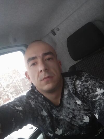  -,   Alexander, 31 ,   ,   