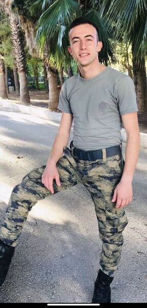  ,   Emirhan, 25 ,   ,   