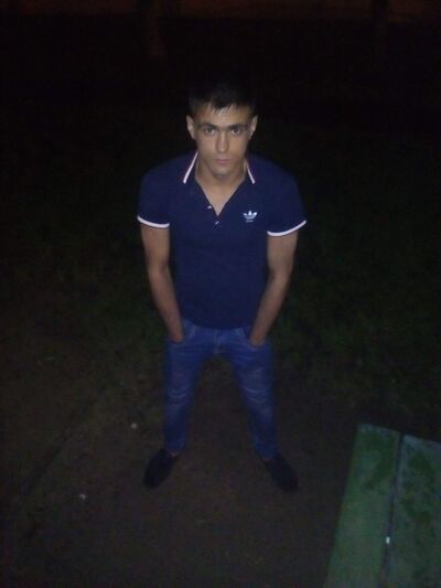  ,   Ilya, 31 ,   ,   , c 