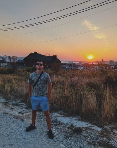  ,   Grisha, 30 ,   ,   , c 