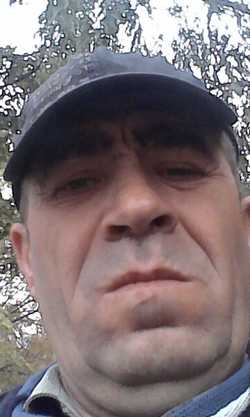  ,   Ghenadii, 48 ,   ,   , c 