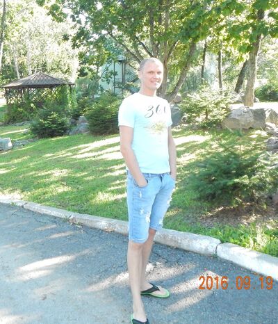  --,   , 42 ,  