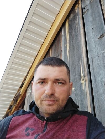  ,   Vlad, 37 ,   ,   