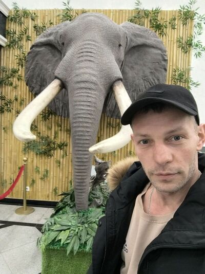  ,   Andrey, 35 ,   ,   