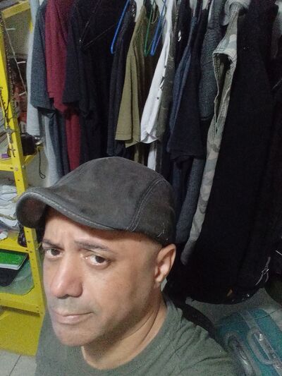  -,   Ale, 49 ,   ,   