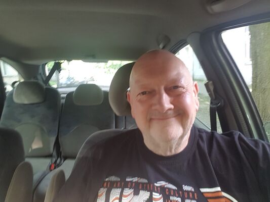  ,   Kris, 67 ,     , c 