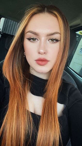  ,   Ionela, 22 ,   , 