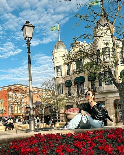  Saint Ignatius,   Gaby, 30 ,   ,   