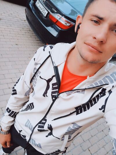  ,   M, 27 ,  