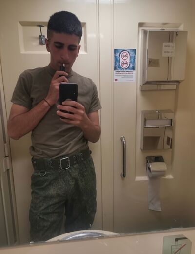  ,   Arman, 23 ,   ,   