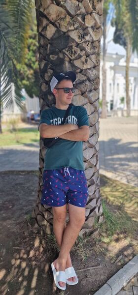  ,   Dimon, 31 ,   ,   