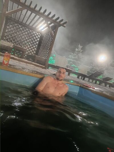  ,   Maksim, 27 ,   ,   , c 