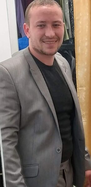  ,   Victor, 31 ,   ,   , c 