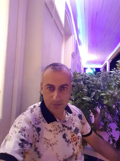  ,   Arman, 47 ,   ,   