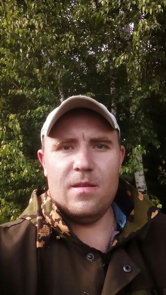  ,   Ilya, 37 ,   ,   