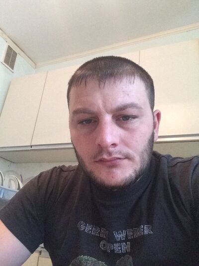  ,   Karen, 37 ,   ,   , c 