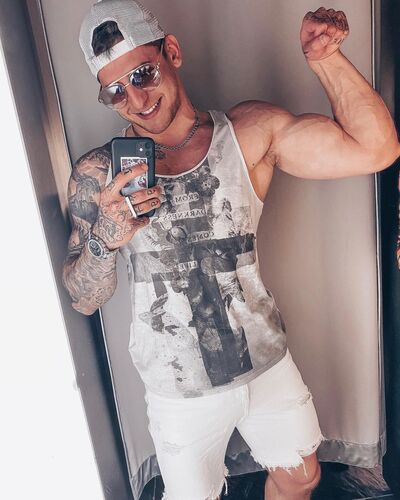  Ra's al Khaymah,   Don, 44 ,  