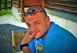  ,   Viorel, 25 ,   