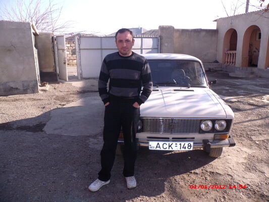  ,   Elchin, 42 ,   ,   , c 