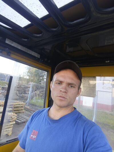  ,   Vyacheslav, 33 ,   ,   
