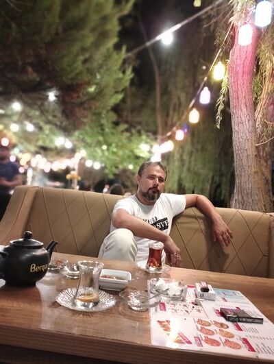  ,   Emil, 41 ,   ,   
