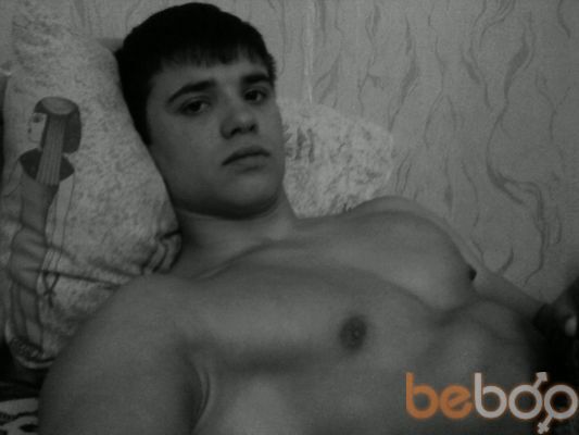  ,   Maks, 32 ,   