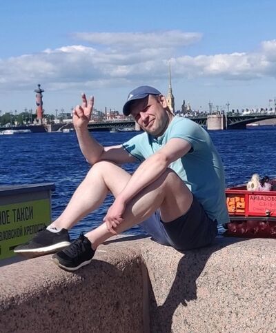  ,   Alex, 38 ,   ,   