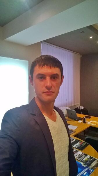  ,   Andre, 42 ,     , c 