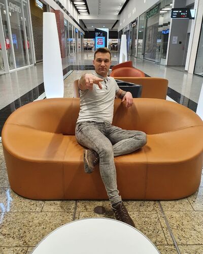  ,   Dmitry, 35 ,   ,   , 