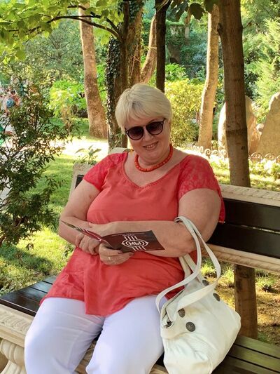  ,   Violett, 60 ,   c 