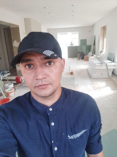  ,   Samir, 33 ,     